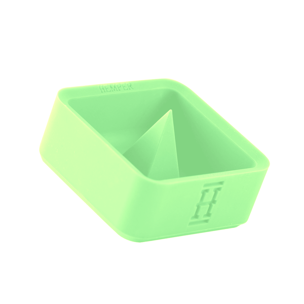 Glow In The Dark HEMPER Silicone Caché - Debowling Ashtray